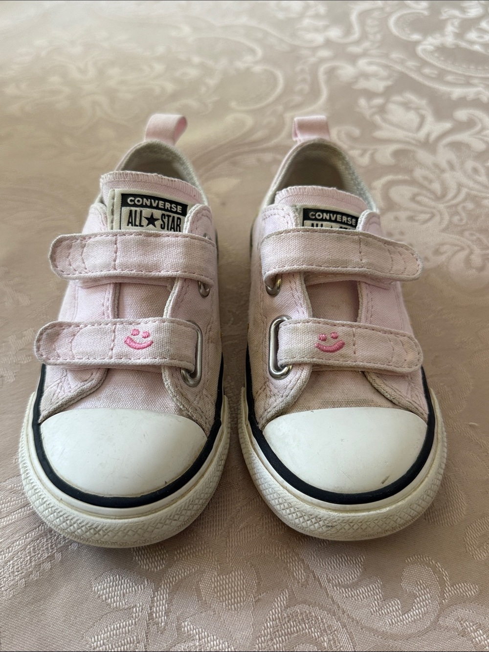Converse All Star Polka Dot Smiley Velcro Sneakers Pink Toddler Size 8